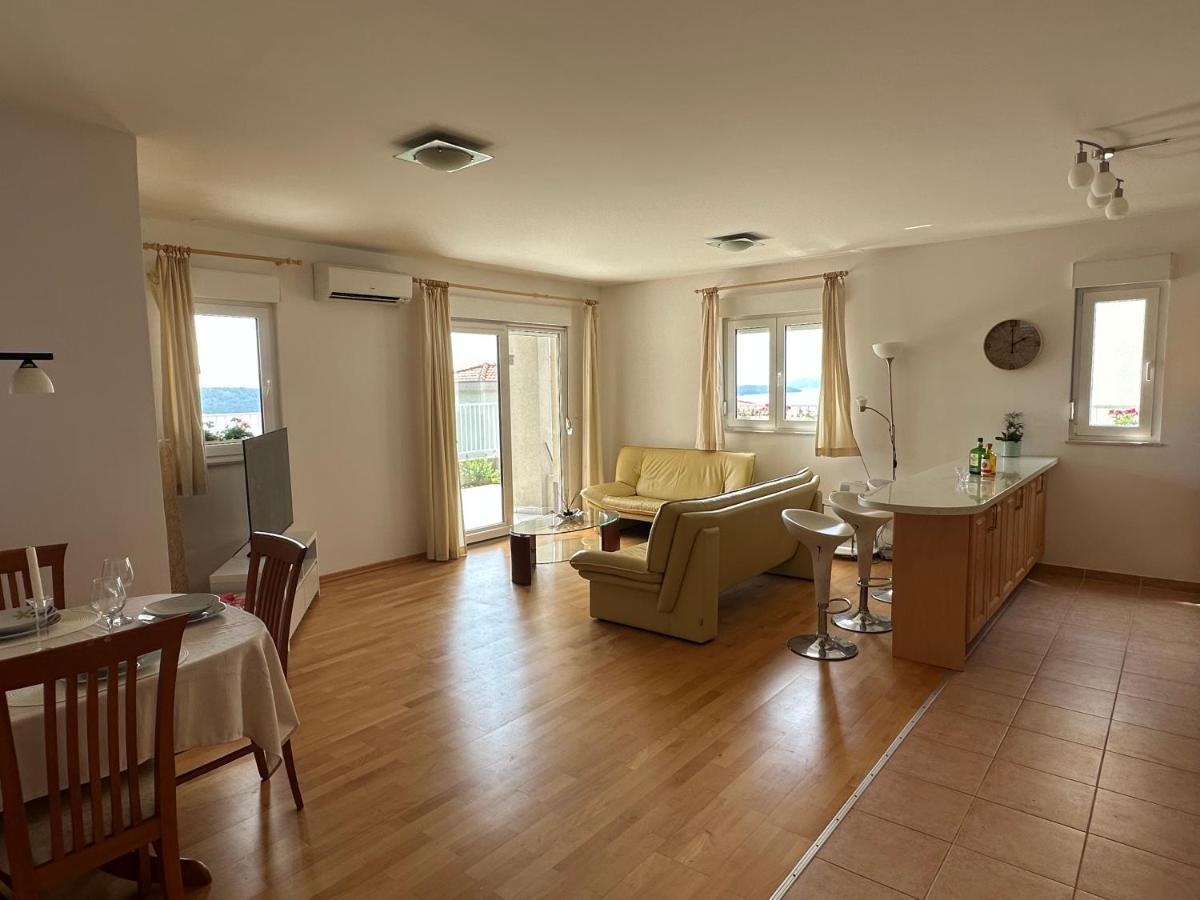 Aurora Luxury Apartment Trogir Ngoại thất bức ảnh
